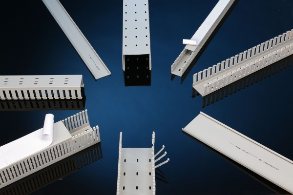 metal profiles and structural components
